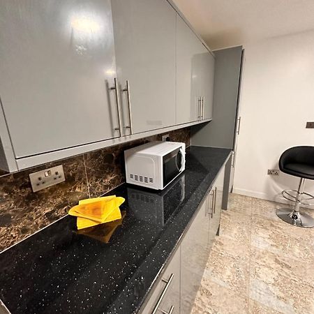 Canary Wharf Single Double And En-Suite Rooms London Bagian luar foto