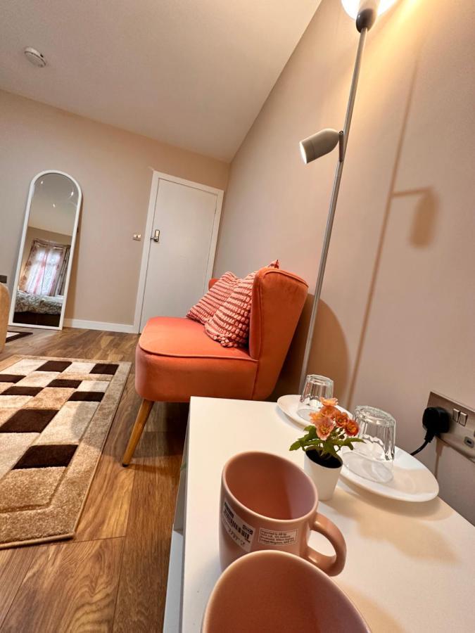 Canary Wharf Single Double And En-Suite Rooms London Bagian luar foto