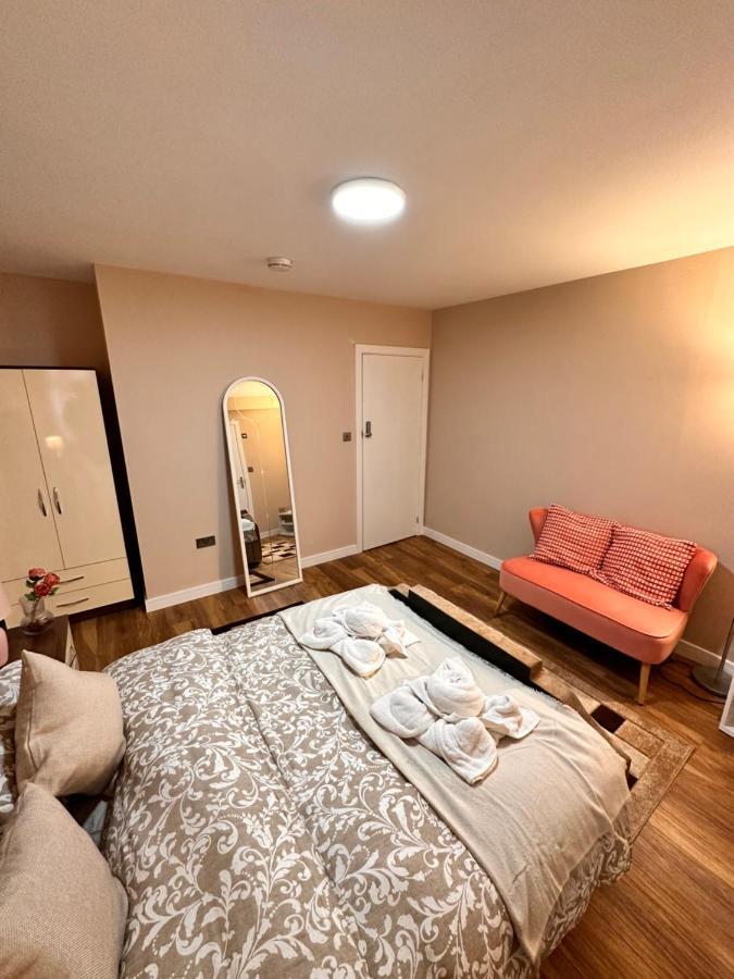 Canary Wharf Single Double And En-Suite Rooms London Bagian luar foto