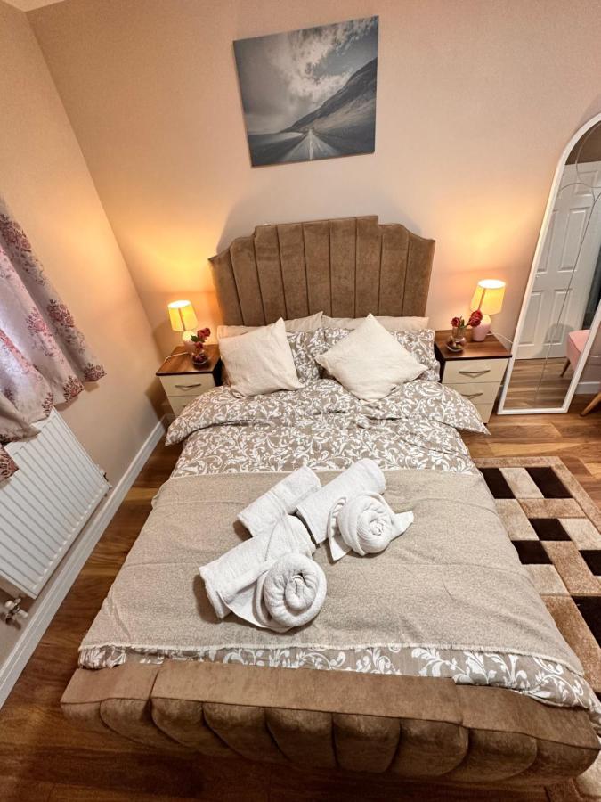 Canary Wharf Single Double And En-Suite Rooms London Bagian luar foto