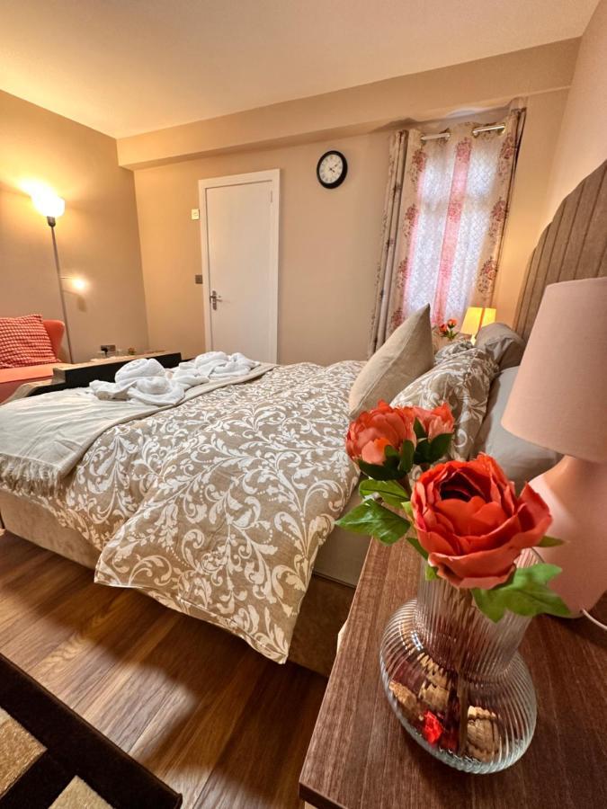 Canary Wharf Single Double And En-Suite Rooms London Bagian luar foto